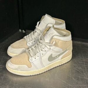 Nike Air Jordan 1 Retro Size 11 Men
